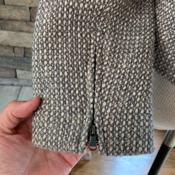 TALBOTS size 10 wool grey blazer - Picture 7 of 9